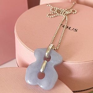 Tous cruise brand new authentic calcedony gem brand new size 3.2cm.